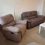Apartment In Ruhiger Lage Anbindung *